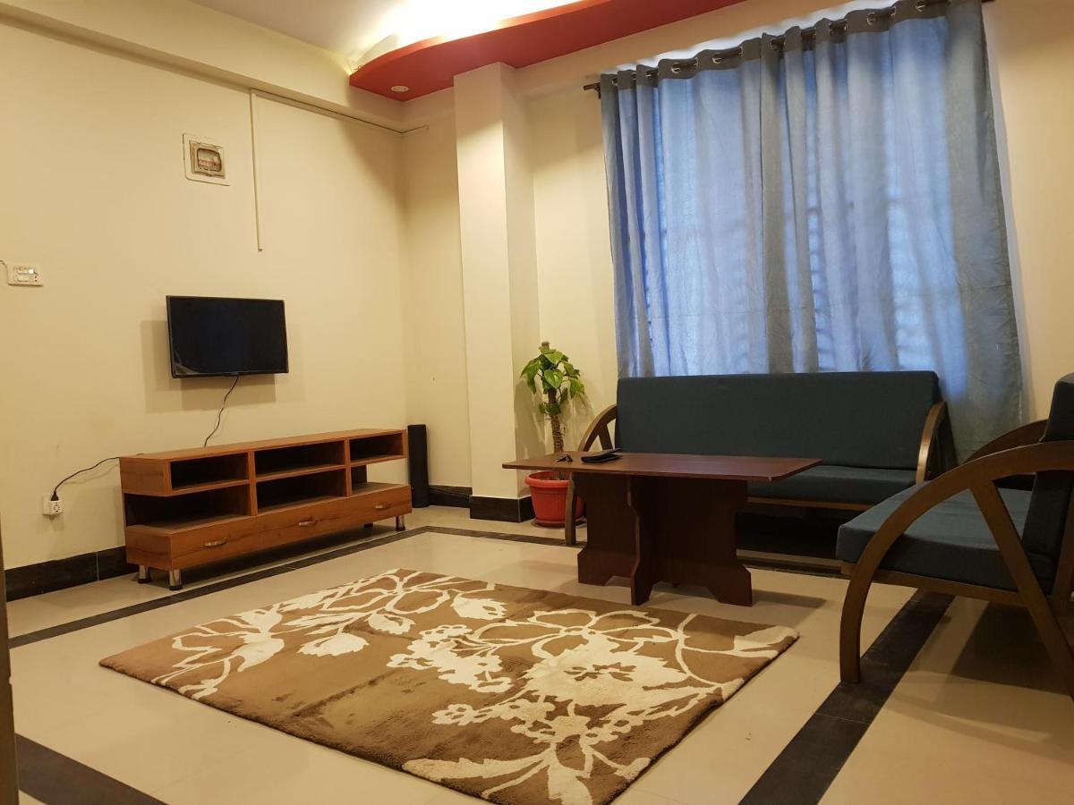 Republika Urban Apartment Abbottabad Exterior foto